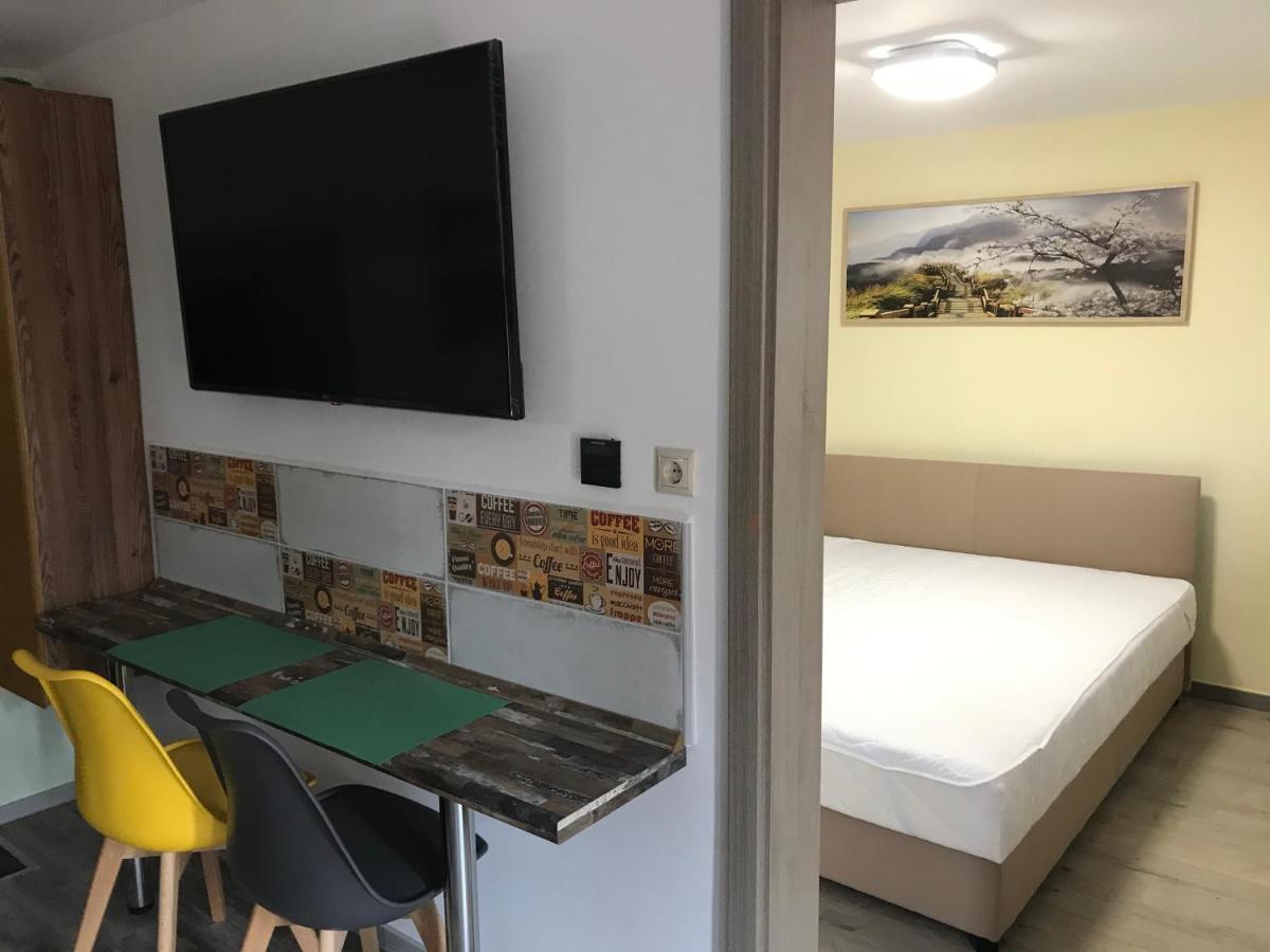 Balaton Wellness Tom Cat Nyaralo 1 Wellness Es 1 Gyermekbarat Apartmannal Kovagoors Exterior photo